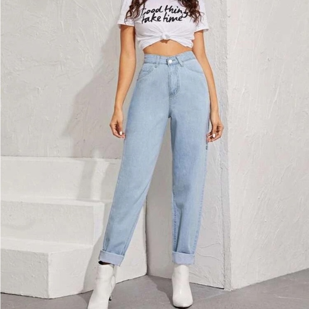 SHEIN Bleach Wash High-Rise Boyfriend Jeans